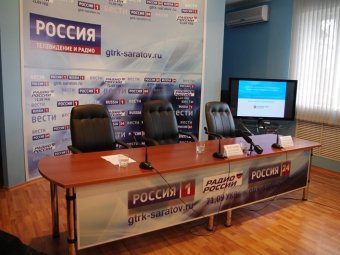 Правительство области подписывает договор с авиакомпанией «Татарстан»