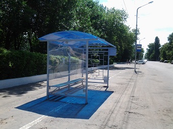 Администрация Балашова просит жителей не разбивать автобусные остановки