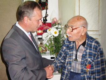 Коммунисты будут бороться за права 100-летнего ветерана 