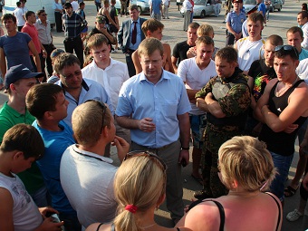 Жители Пугачева подняли на смех вице-губернатора Дениса Фадеева
