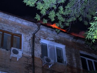 Завершить восстановление дома 8 марта, пострадавшего от пожара, обещают на следующей неделе