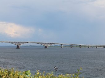 В этом году отремонтируют одну опору автомобильного моста Саратов-Энгельс