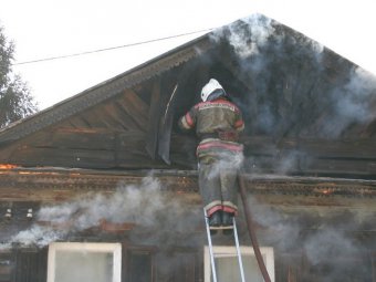 В Саратове и районах области горели жилые дома