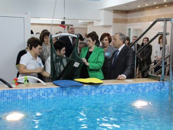 Валерий Радаев открыл в Заводском районе обновленный центр для обучения и реабилитации инвалидов