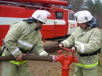 В Базарно-Карабулакском районе доброволец на пожаре спас от смерти пострадавшего