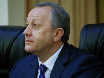 Губернатор Валерий Радаев заявил, что проблема с очередями в детские сады в Балакове решится в уходящем году