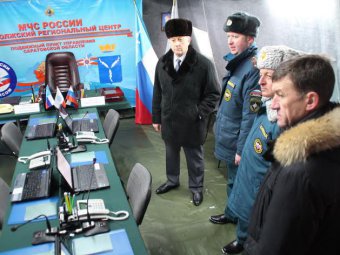 На выставке МЧС губернатор Радаев провел прямую связь с оперативным дежурным Ртищевского района