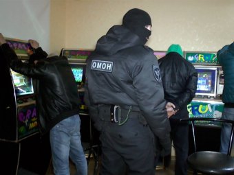 Саратовская полиция штурмом взяла игорный клуб, оборудованный «по всем правилам конспирации»
