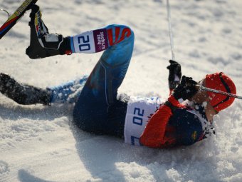 Череда падений не позволила российским лыжникам побороться за медали в спринте