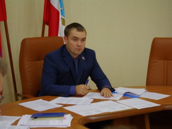 Депутаты облдумы отклонили два законопроекта Зинаиды Самсоновой