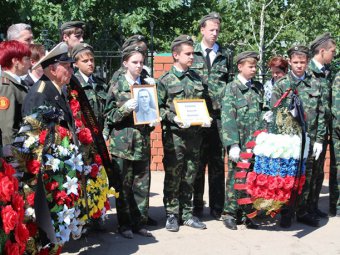 В Саратове торжественно перезахоронили останки рядового Зубанова, павшего в боях под Смоленском 