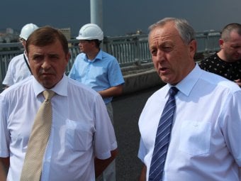 Губернатор Радаев попросил рабочих завершить ремонт моста через Волгу к сентябрю