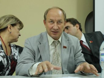 Валерий Рашкин требует уволить главу «АвтоВАЗа»