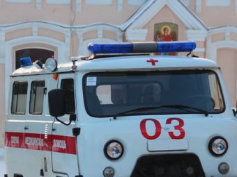 В Заводском районе автомобиль скорой помощи насмерть сбил женщину