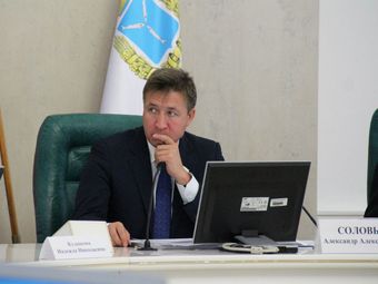 Зампред Соловьев потребовал наладить взаимодействие между федеральными и региональными силами при тушении пожаров
