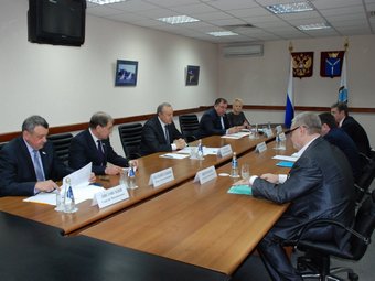 Валерий Радаев встретился с руководителем федеральной энергокомпании