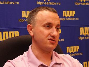 Антон Ищенко призвал воздержаться от требований резкого повышения зарплат