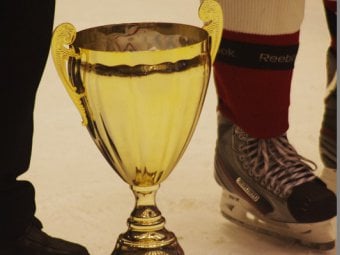 В конце недели в «Кристалле» разыграют Кубок губернатора по хоккею