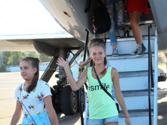 В Саратов вернулись дети, отдыхавшие в Крыму по социальным путевкам