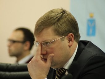 Саратовские приставы внесли в список должников вице-губернатора Дениса Фадеева