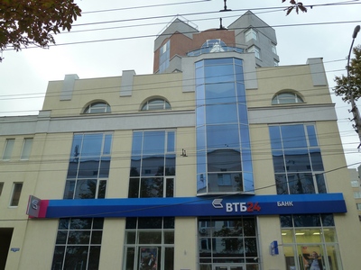 Банк «ВТБ 24» в кредитных договорах с саратовцами оставил за собой право без спроса списывать деньги с их счетов