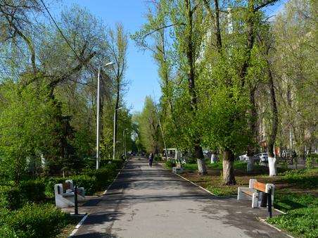 В Кировском районе планируется отремонтировать 15 дворов, три бульвара и сквер. Список