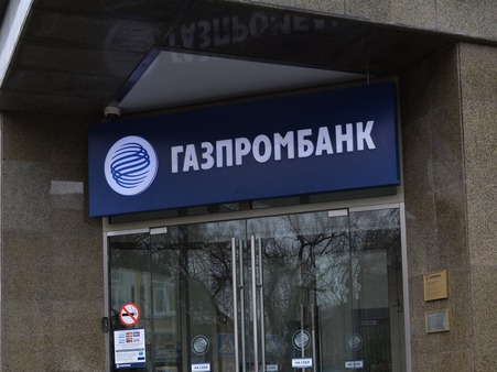 По факту кражи у саратовского бизнесмена валюты на 30 миллионов рублей возбуждено уголовное дело