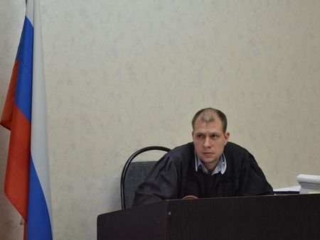 Суд решил не оглашать сведения силовых структур о непричастности депутата Курихина к преступлениям