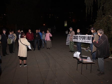 Во время акции протеста саратовцы просили оппозиционеров «не расшатывать»