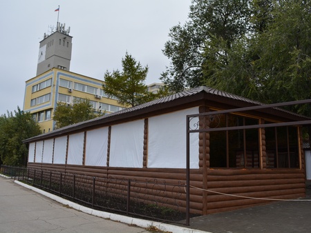 Росимущество предложило Богдановой в досудебном порядке снести кафе на набережной Саратова