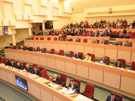 Депутаты приняли «социальный» и «строительный» пакеты законопроектов