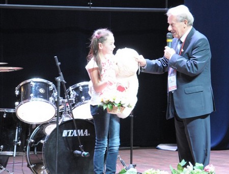 На Гражданском форуме Саратовской области сыграла финалистка «Синей птицы»