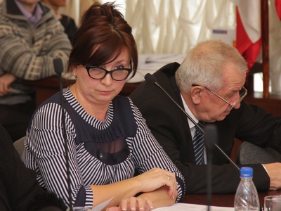 Депутат Светлана Глухова в стихах отчиталась о своей поездке в исправительную колонию 