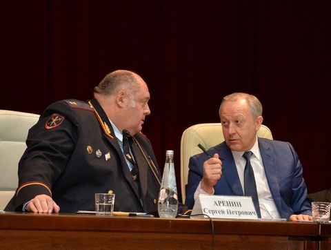 Радаев раскритиковал саратовскую полицию из-за штрафов