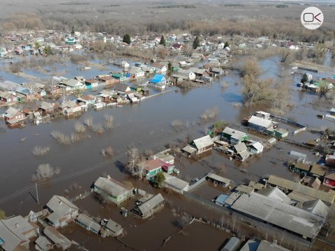 В городе Аткарске остаются подтопленными 14 жилых домов