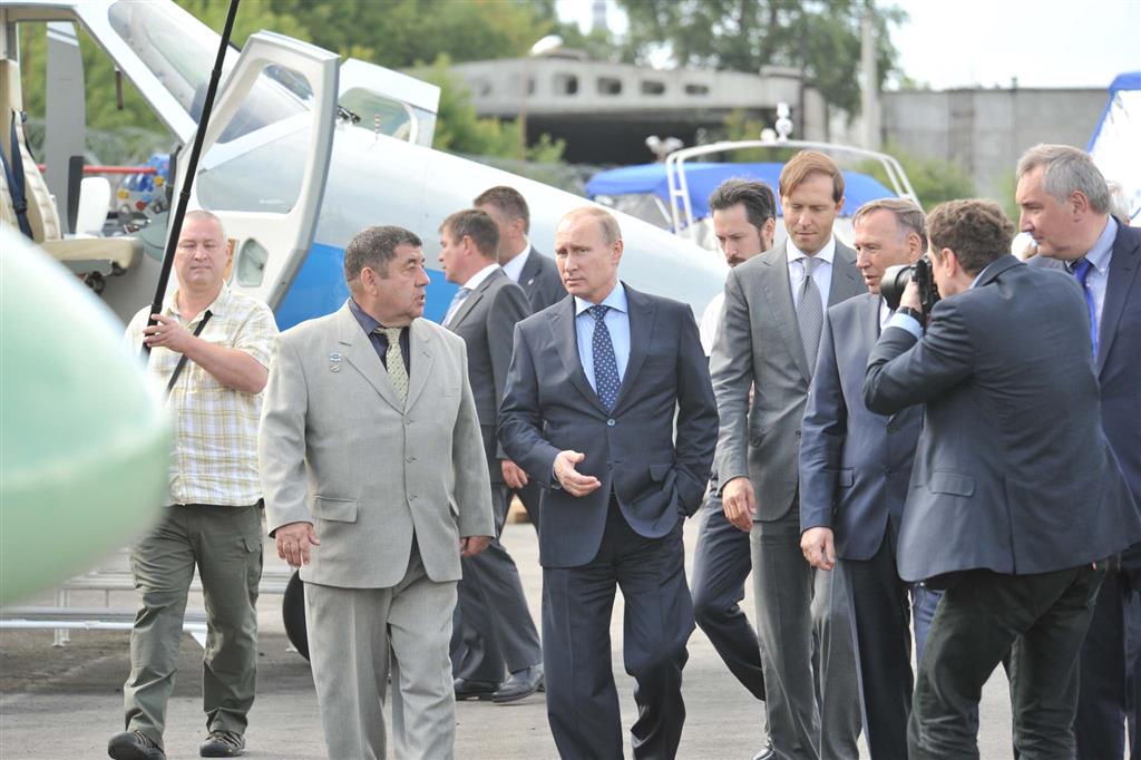 Олег Шахаров встречается с Путиным (фото st.volga.news)