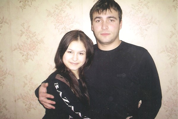 Хасан Ачаев с сестрой Иман