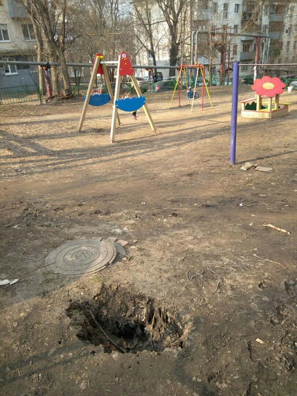 Детская площадка на Вишневом проезде.jpg
