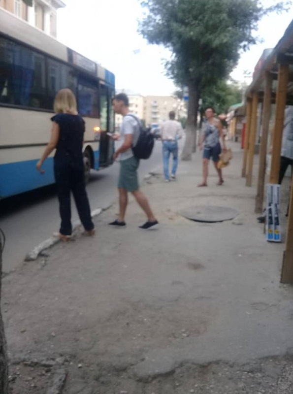 остановка общественного транспорта на Чапаева.jpg