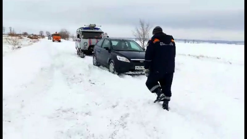 Спасение водителя в Марксовском районе