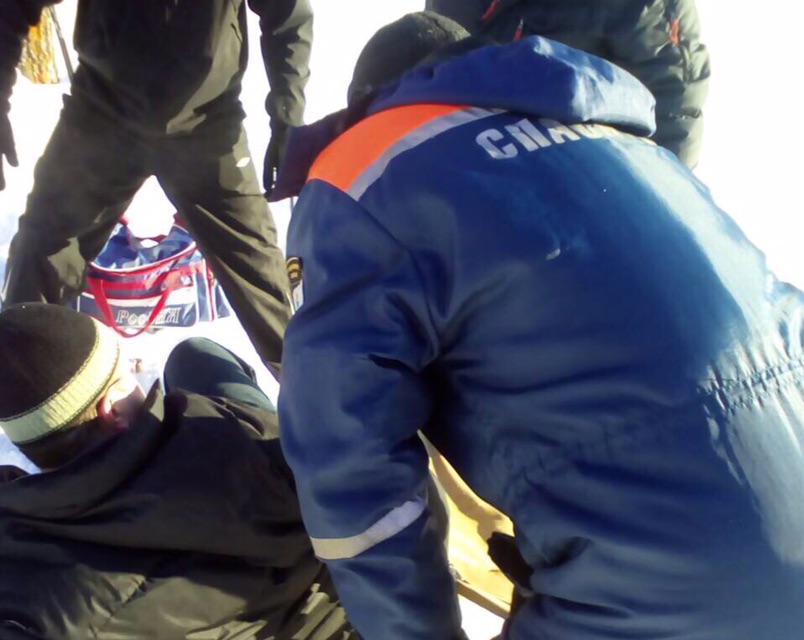 Эвакуация сломавшего ногу лыжника в Вольске