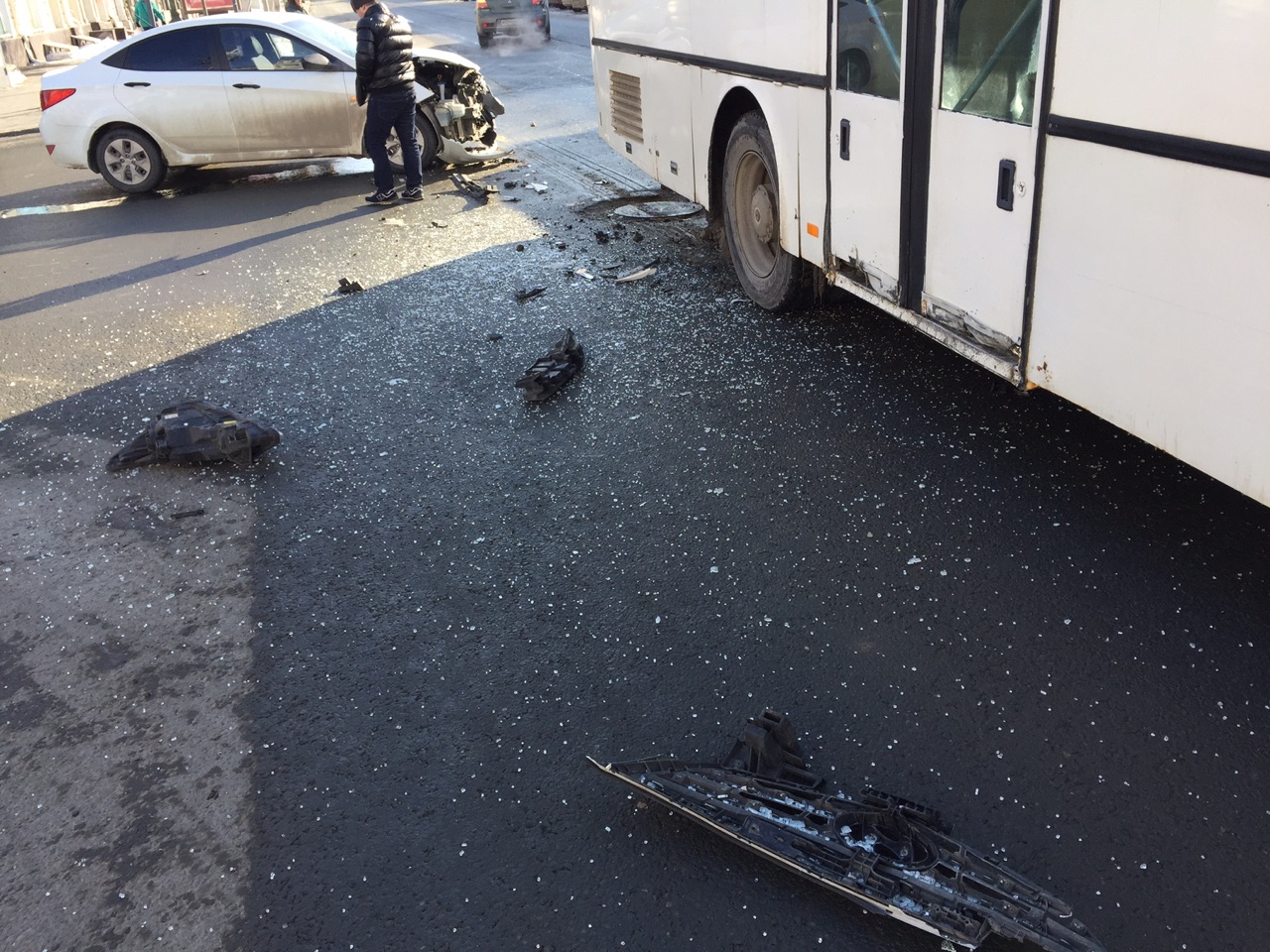 ДТП с автобусом и иномаркой на Московской.JPG