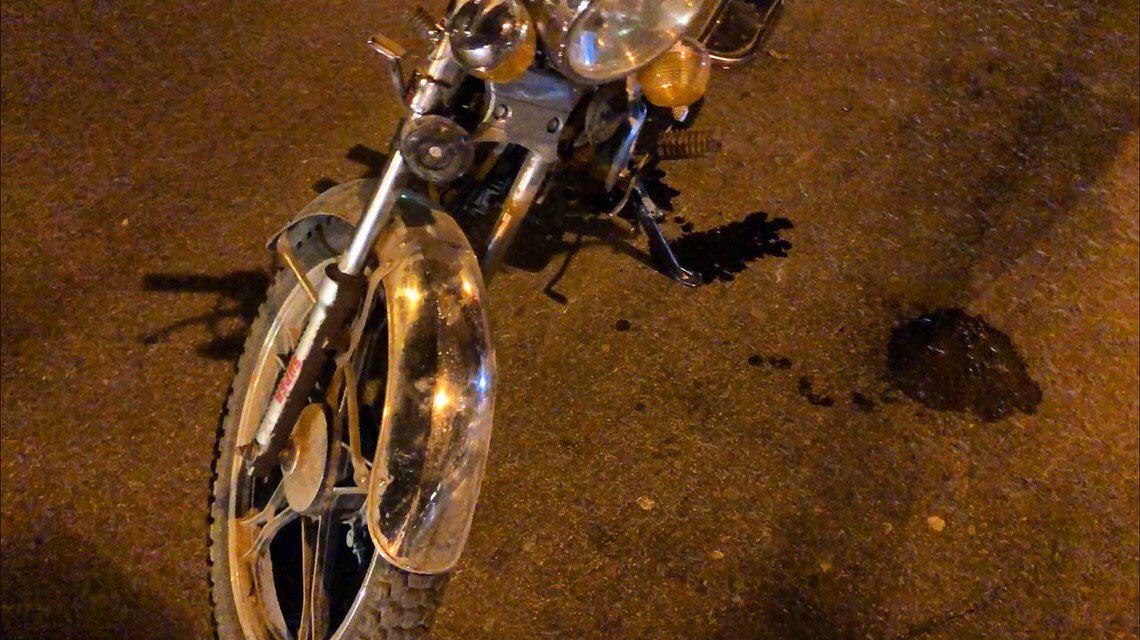 Попавший в ДТП на Чернышевского мотоцикл