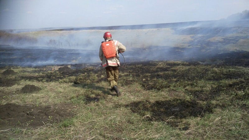 Тушение пожара в Аткарском районе