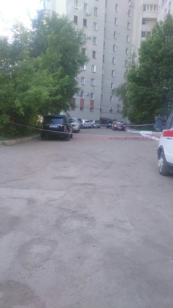Разрушение пилястры дома на Барнаульской