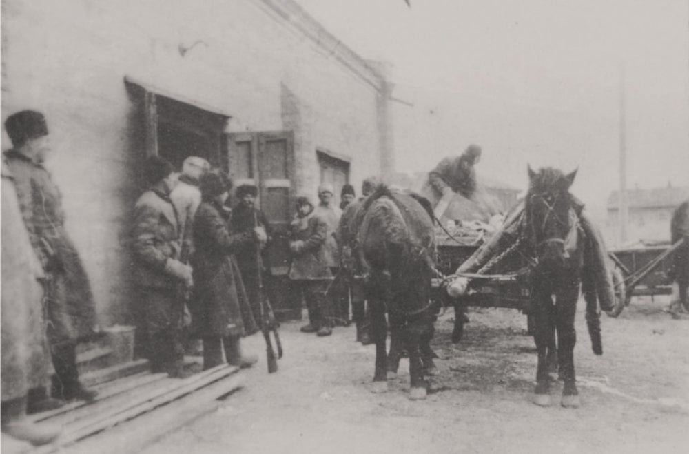 9. Перемещение со складов иностранной благотврительной помощи. Саратовская губерния. 1921 год. 9. Перемещение со складов иностранной благотврительной помощи. Саратовская губерния. 1921 год.