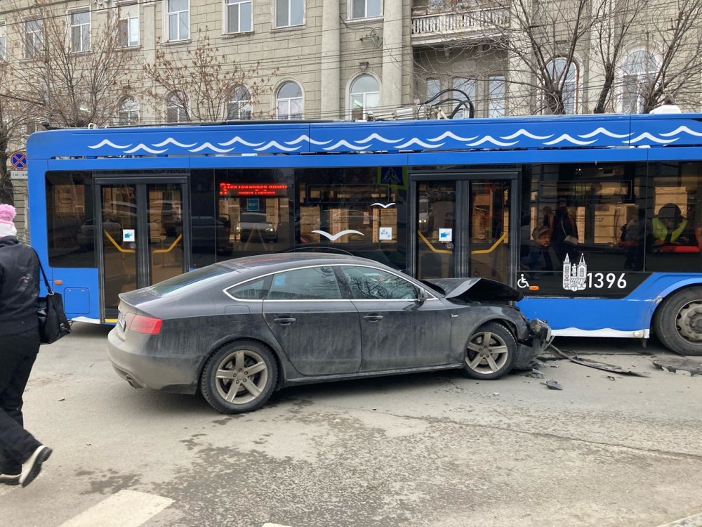 авария на Горького