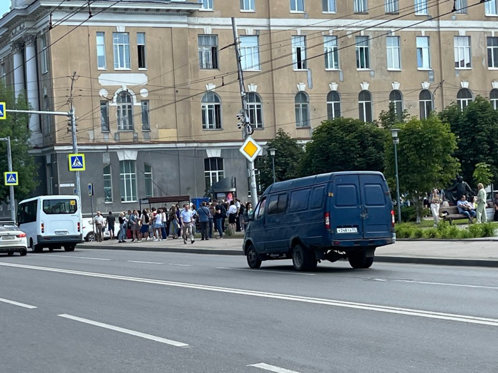 Эвакуация ТК «Мир» в Саратове