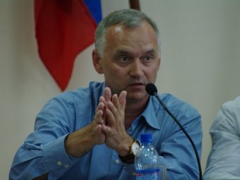 Министр Пожаров предложил пугачевским фермерам объединиться