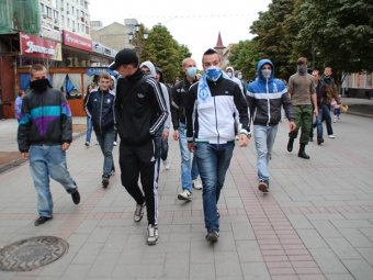 Полицейские установили личности всех националистов, принявших участие в незаконном шествии на проспекте Кирова